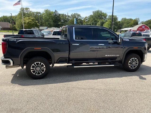 Used 2025 GMC Sierra 2500 SLT w/ SLT Premium Package AWD/4WD image 16