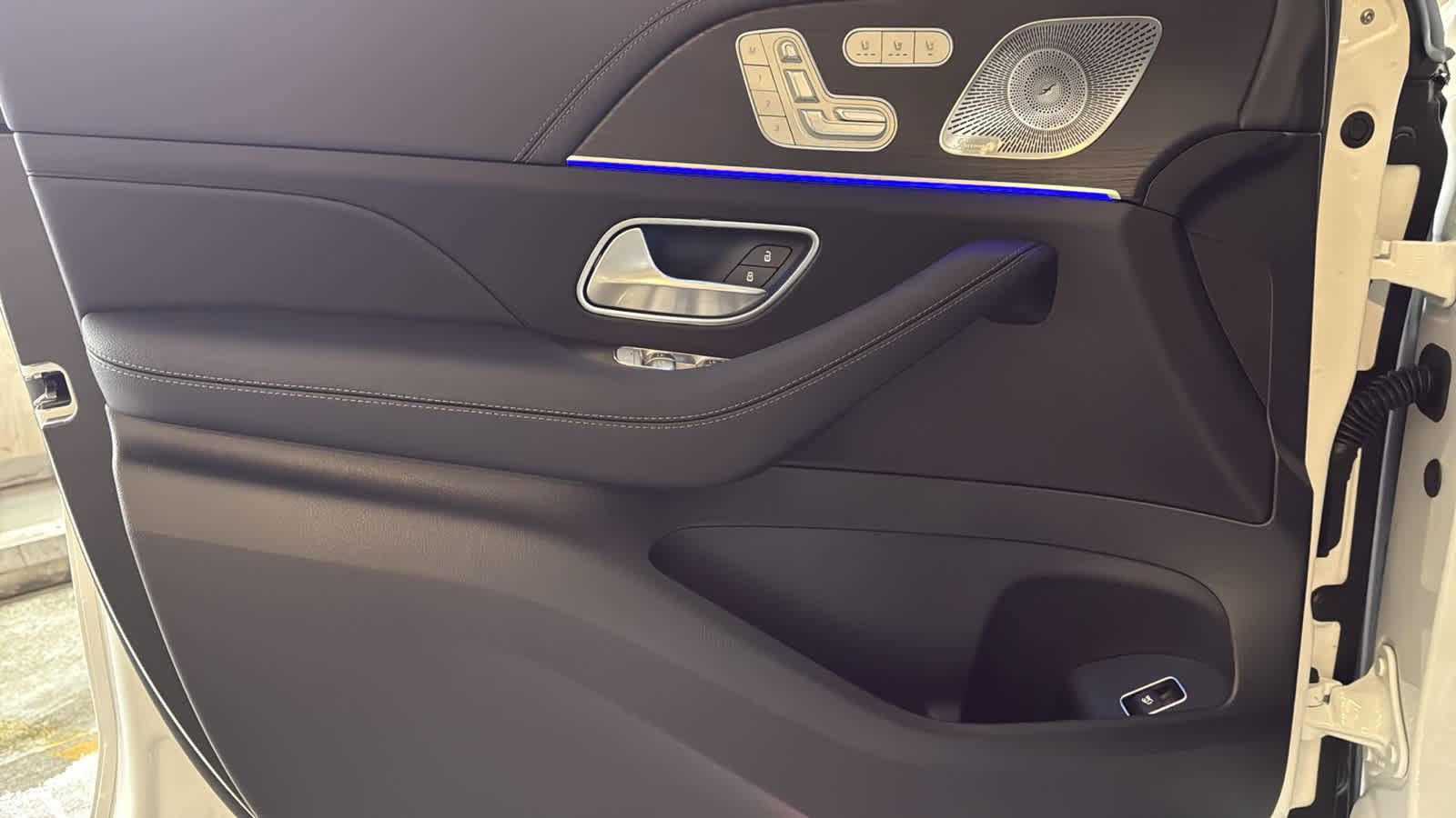 New 2026 Mercedes-Benz GLE 450 4MATIC image 15