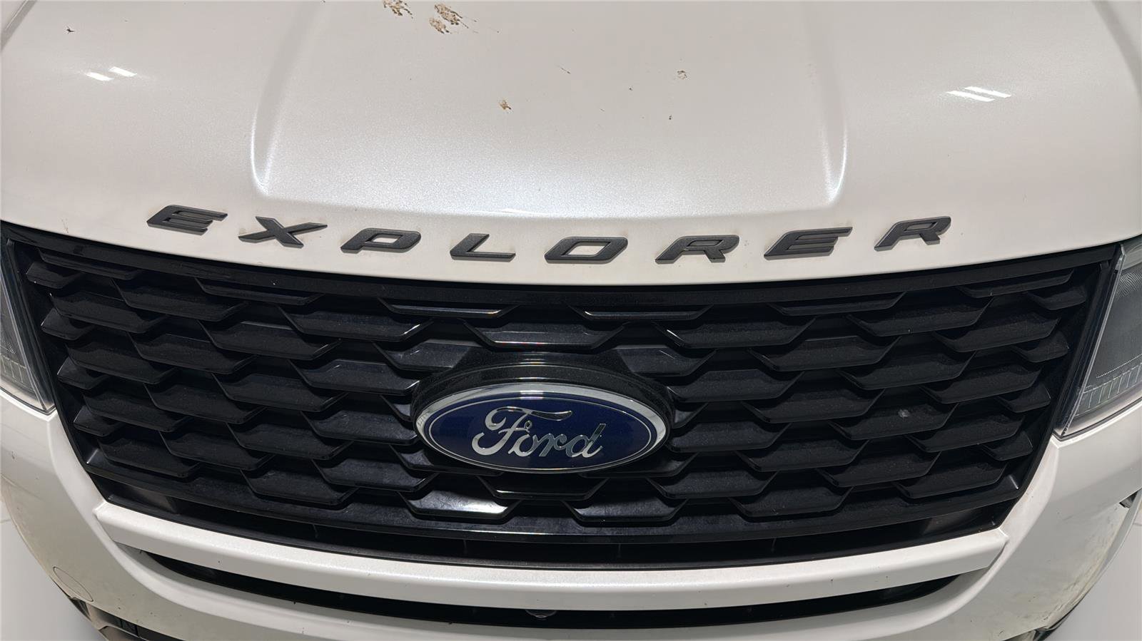 Used 2018 Ford Explorer Sport w/ Equipment Group 401A image 37
