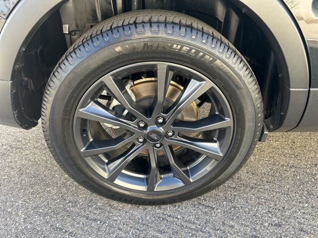 Used 2018 Ford Explorer XLT w/ Equipment Group 202A image 37