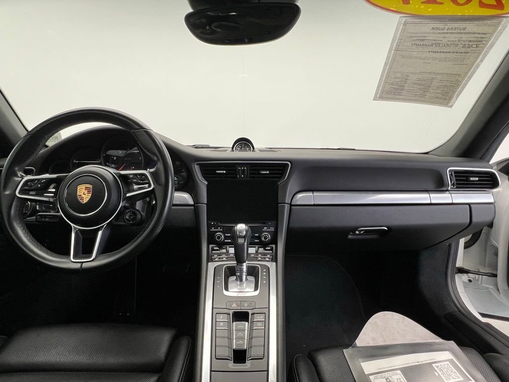 Certified 2017 Porsche 911 Carrera image 6