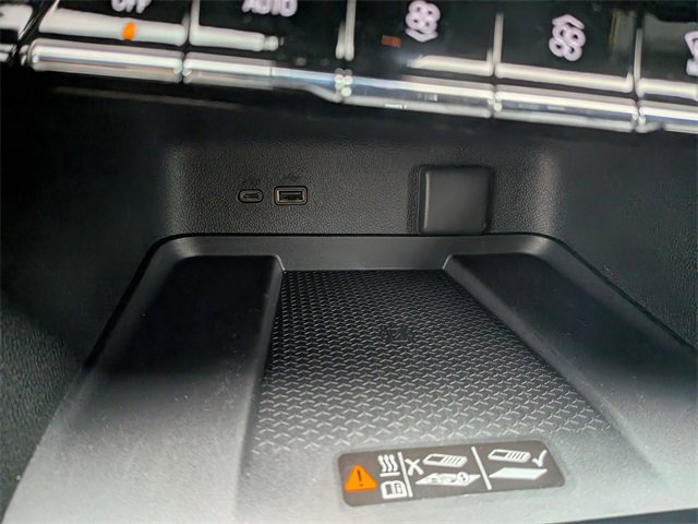 New 2026 Chevrolet Traverse LT w/ LPO, Floor Liner Package image 27