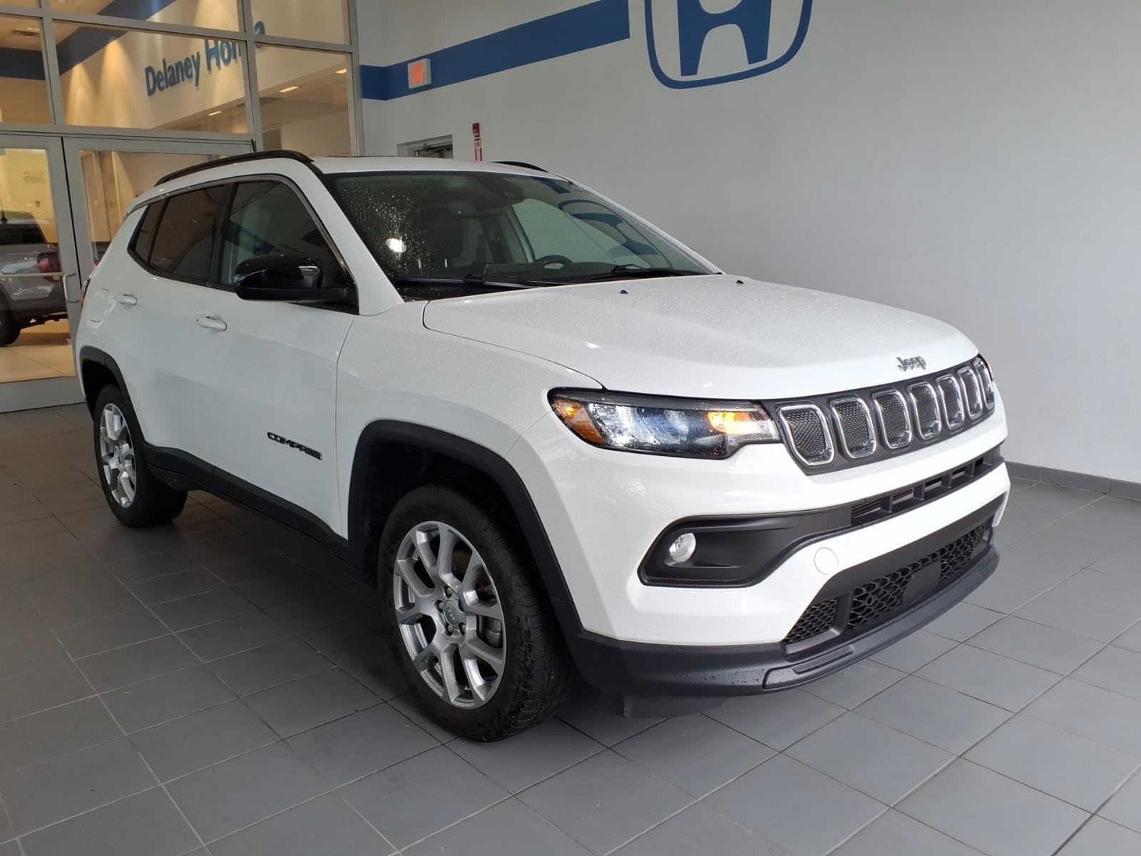 Used 2022 Jeep Compass Latitude w/ Sun and Sound Group