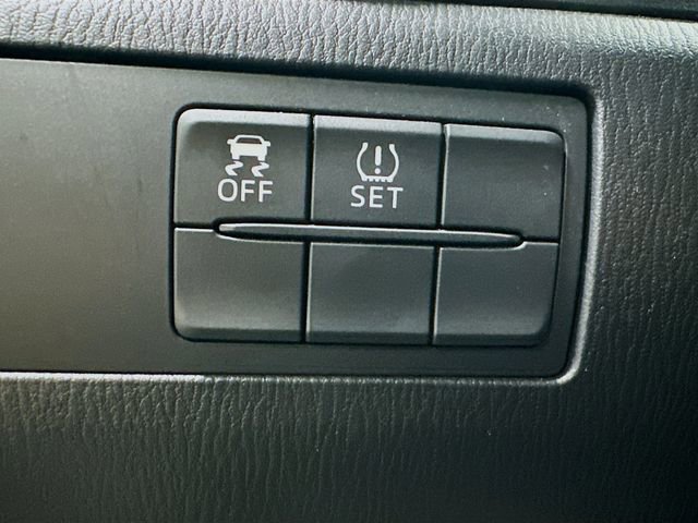 Used 2016 MAZDA MAZDA3 i Sport image 10