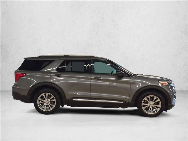 Used 2021 Ford Explorer Limited w/ Equipment Group 301A AWD/4WD image 4