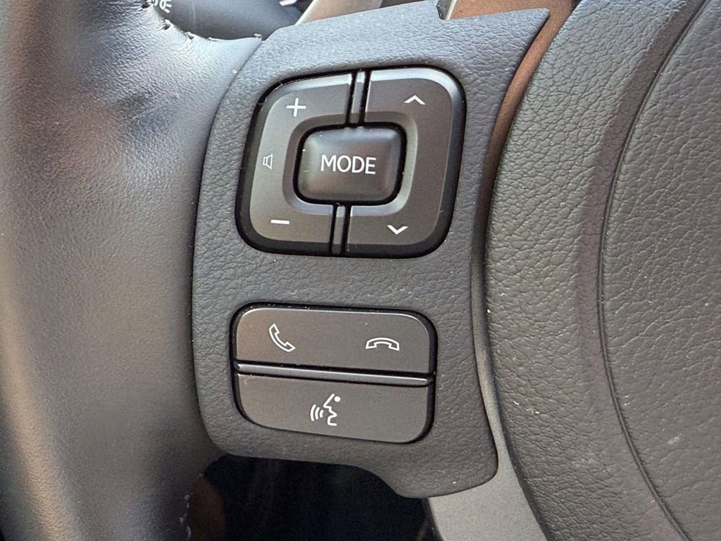 Used 2022 Lexus IS 300 AWD image 20