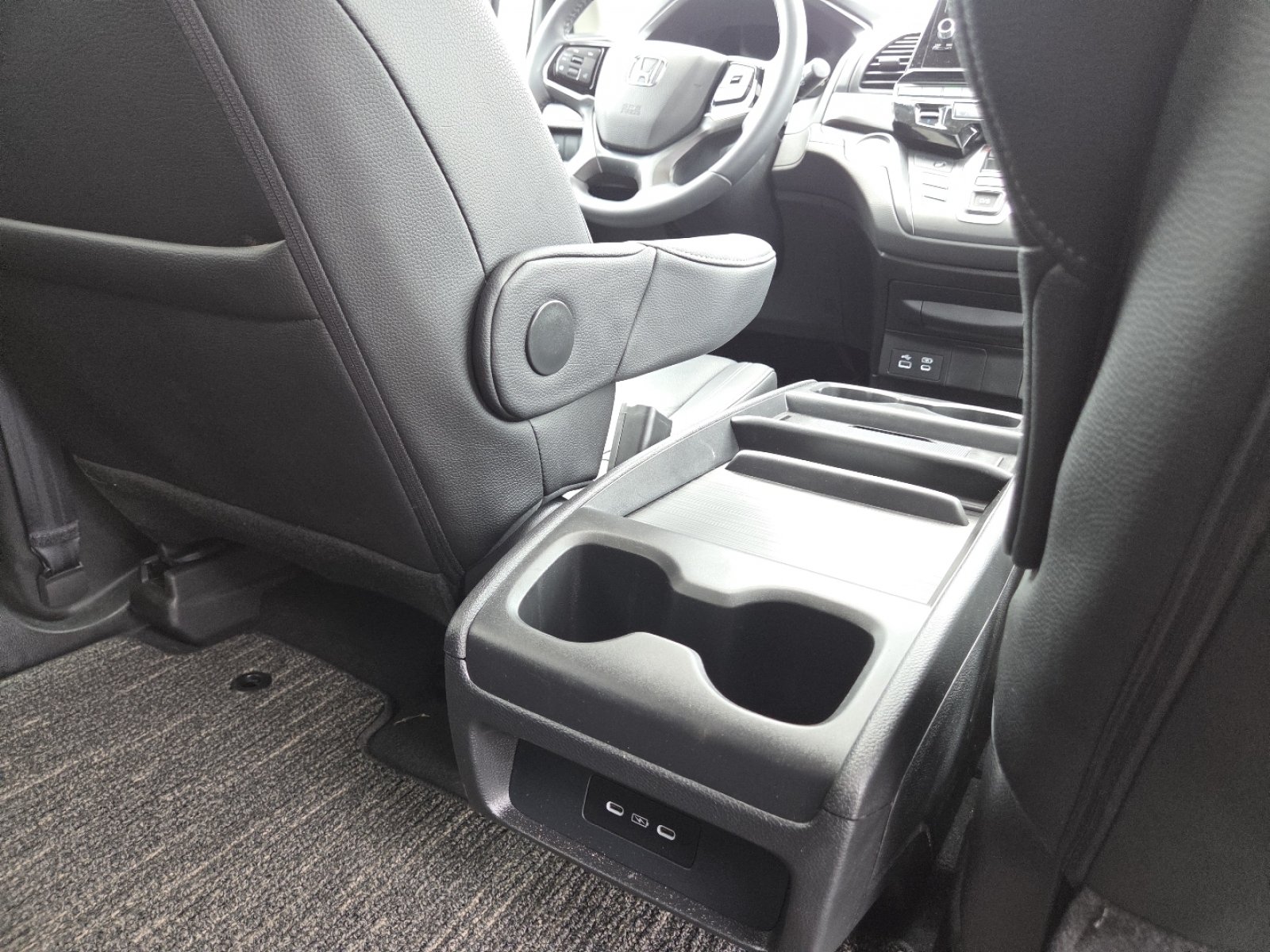 Used 2025 Honda Odyssey EX-L image 25
