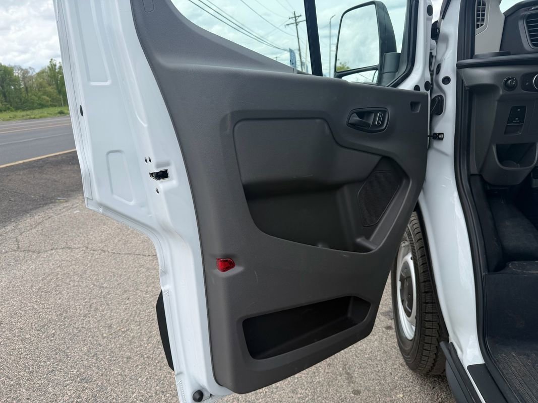 Used 2025 Ford Transit 250 148 Medium Roof w/ Load Area Protection Package RWD image 9