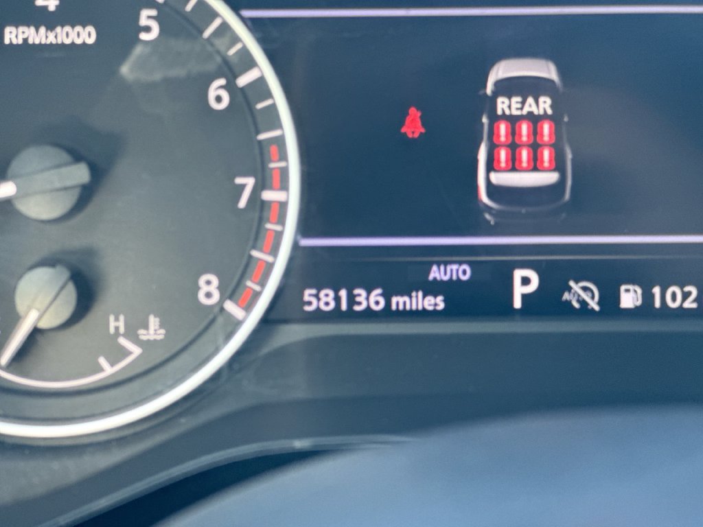 Used 2024 Nissan Pathfinder SV AWD/4WD image 13