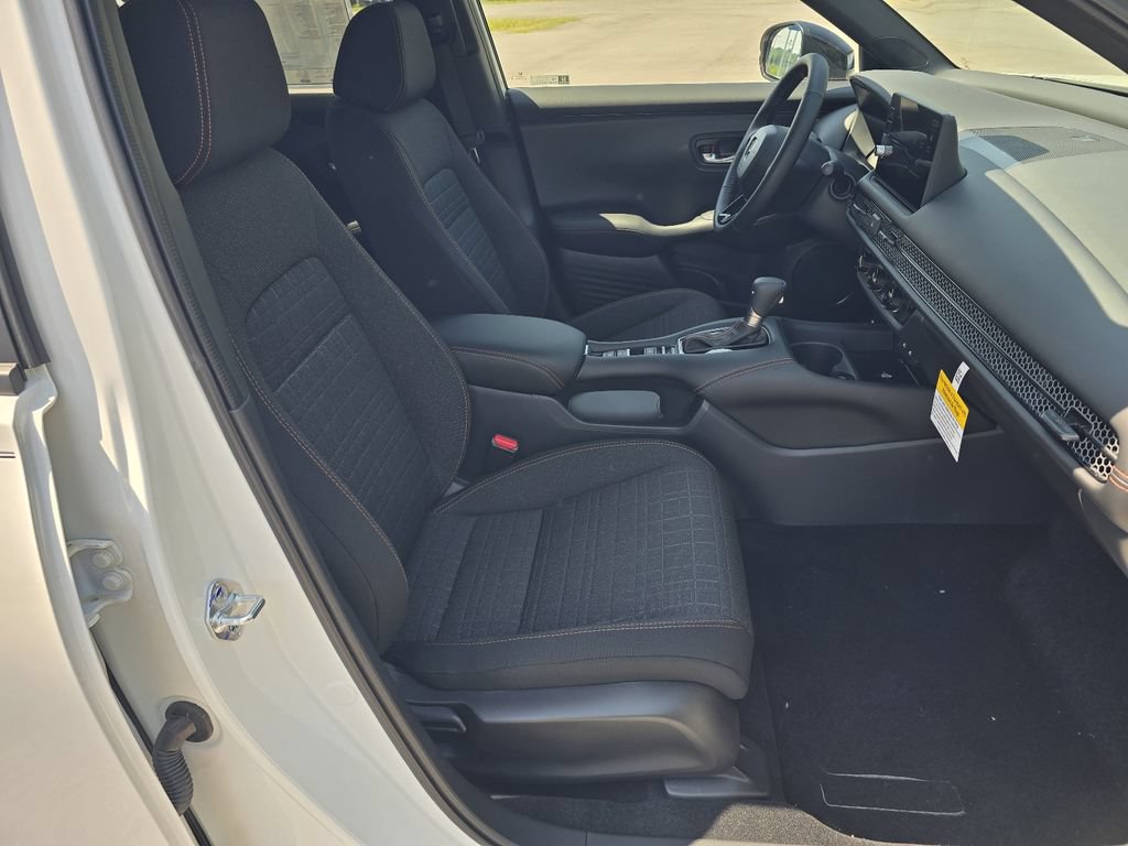 New 2026 Honda HR-V Sport image 14