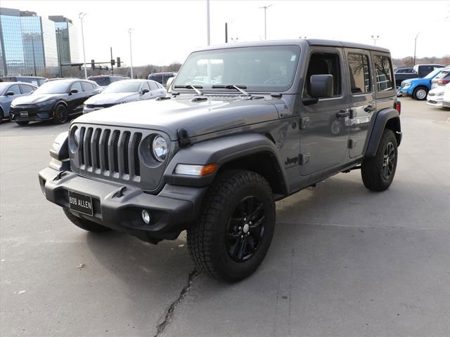 Used 2023 Jeep Wrangler Sport S image 2