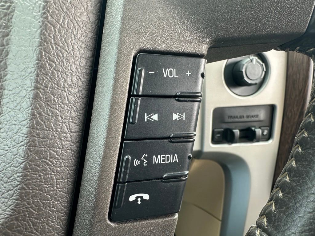 Used 2014 Ford F150 Lariat w/ Equipment Group 501A Mid AWD/4WD image 29