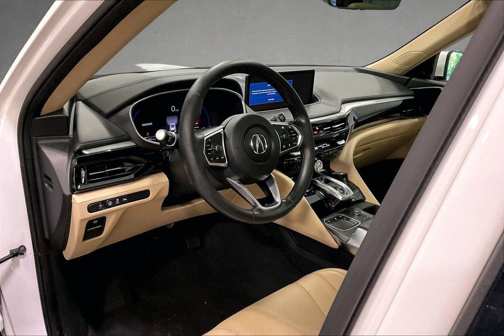 Used 2023 Acura MDX w/ Technology Package AWD/4WD image 18