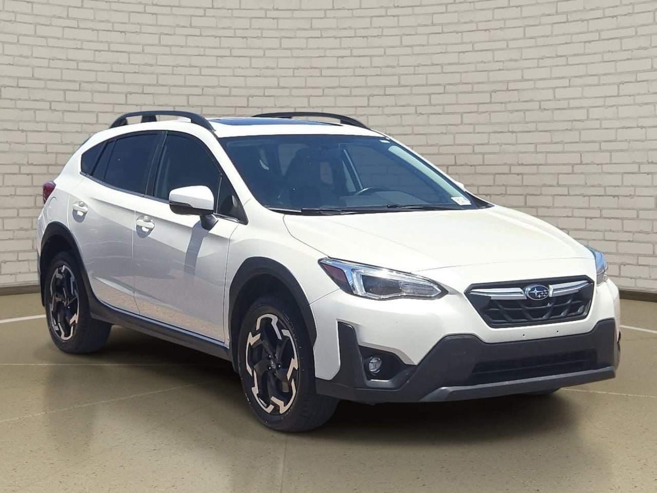 Used 2023 Subaru Crosstrek 2.5i Limited w/ Popular Package #3 AWD/4WD image 3