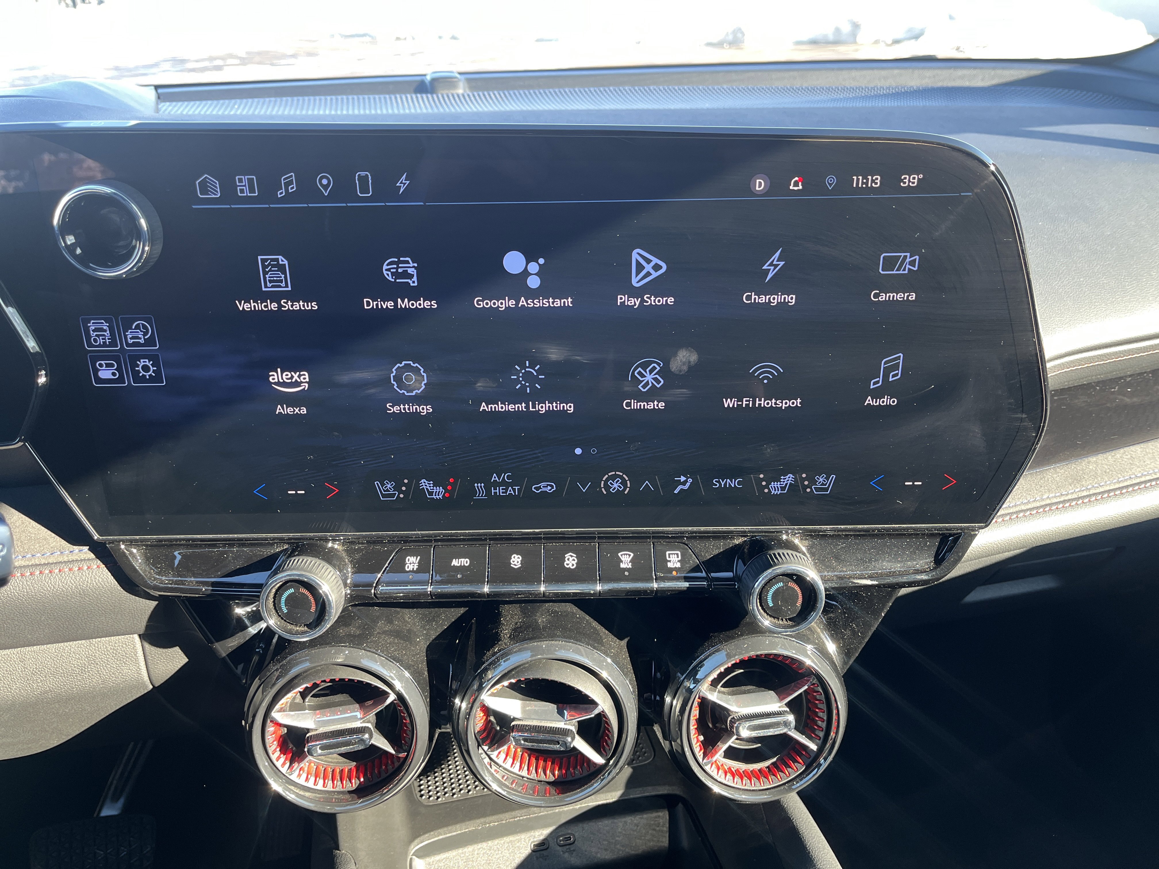 Used 2024 Chevrolet Blazer EV RS image 25