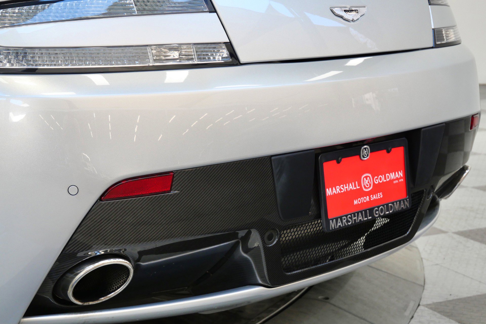 Used 2017 Aston Martin V12 Vantage S RWD image 38