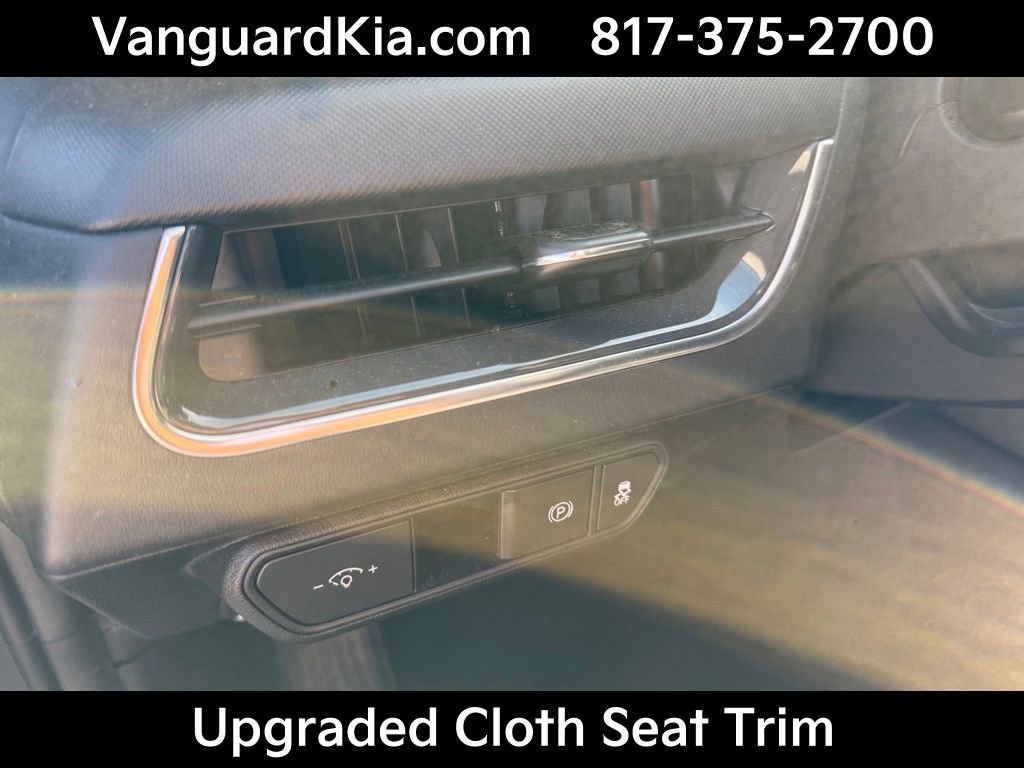 Certified 2025 Kia K4 EX image 16