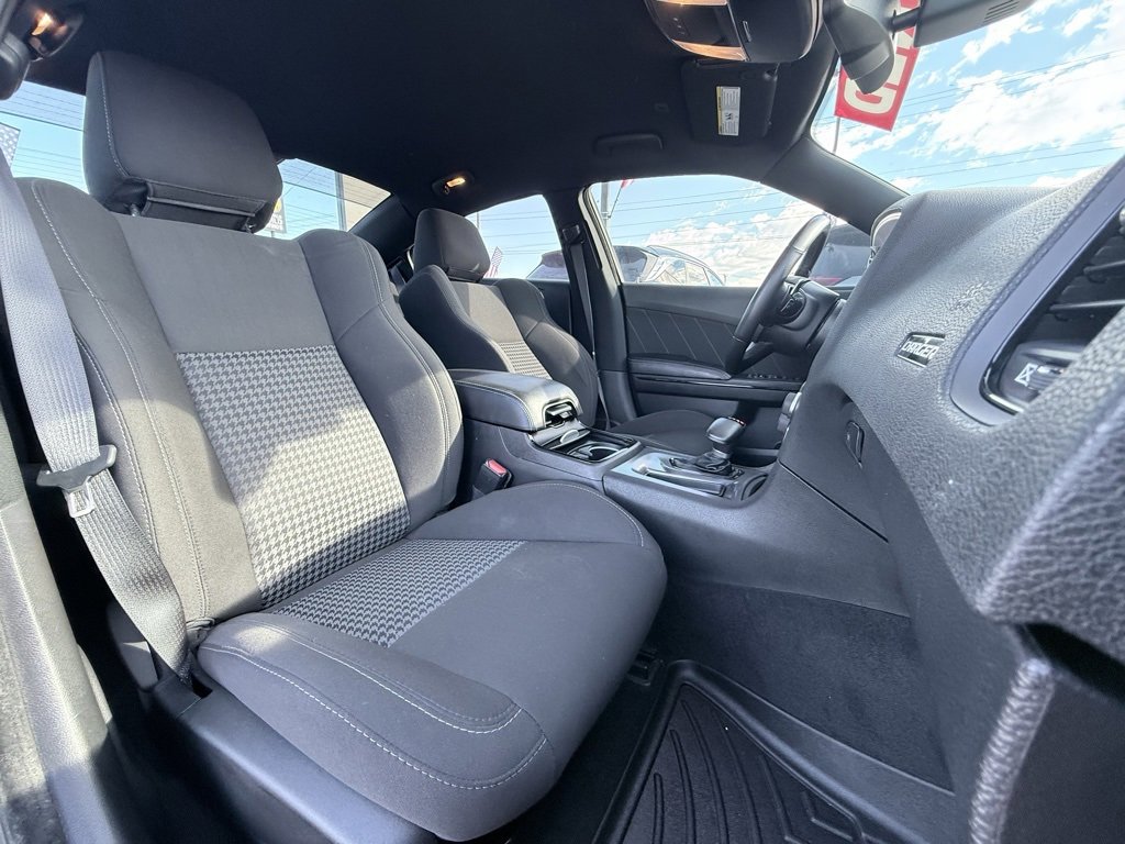 Used 2021 Dodge Charger GT w/ Blacktop Package image 32