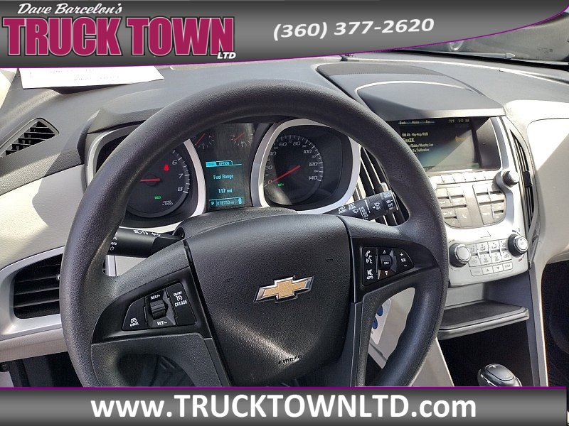 Used 2017 Chevrolet Equinox LS image 12