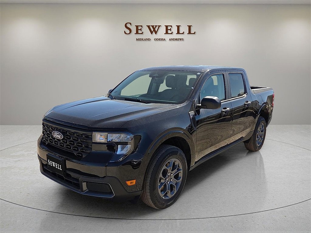 New 2025 Ford Maverick XLT w/ Equipment Group 302A