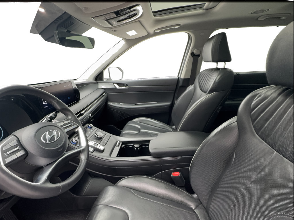 Used 2024 Hyundai Palisade Limited FWD image 21