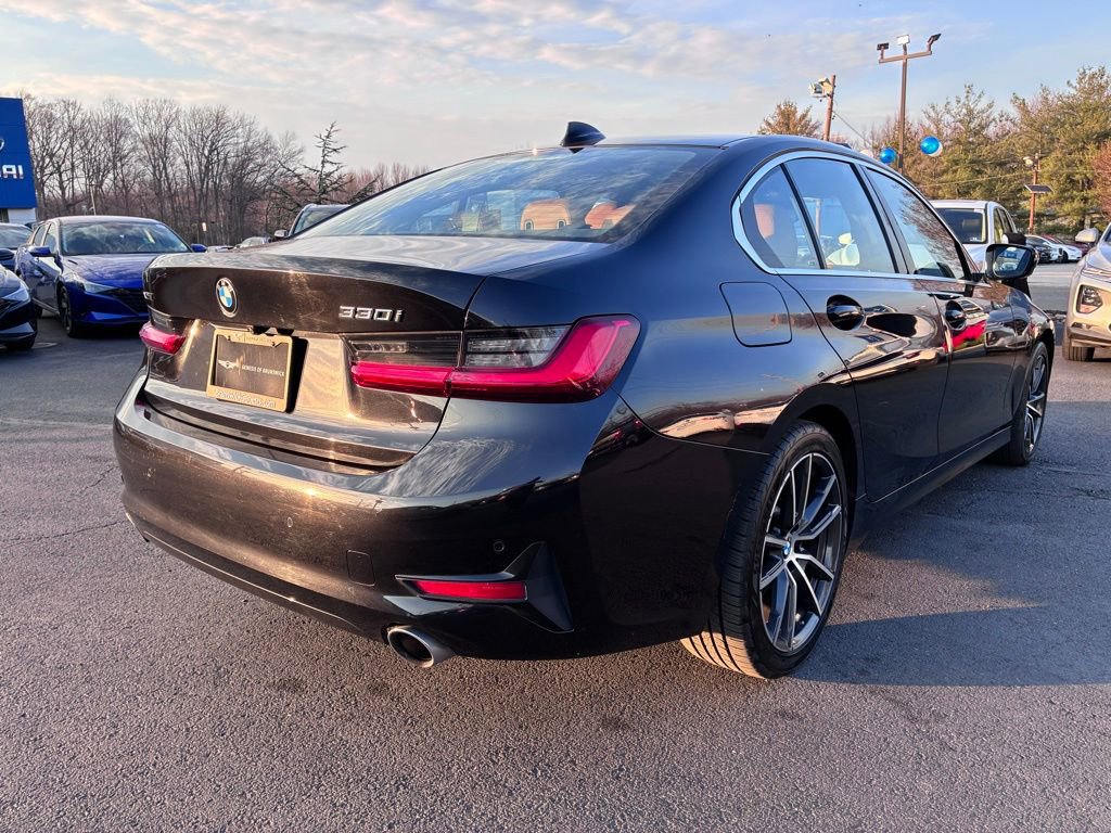 Used 2019 BMW 330i xDrive Sedan w/ Premium Package image 7