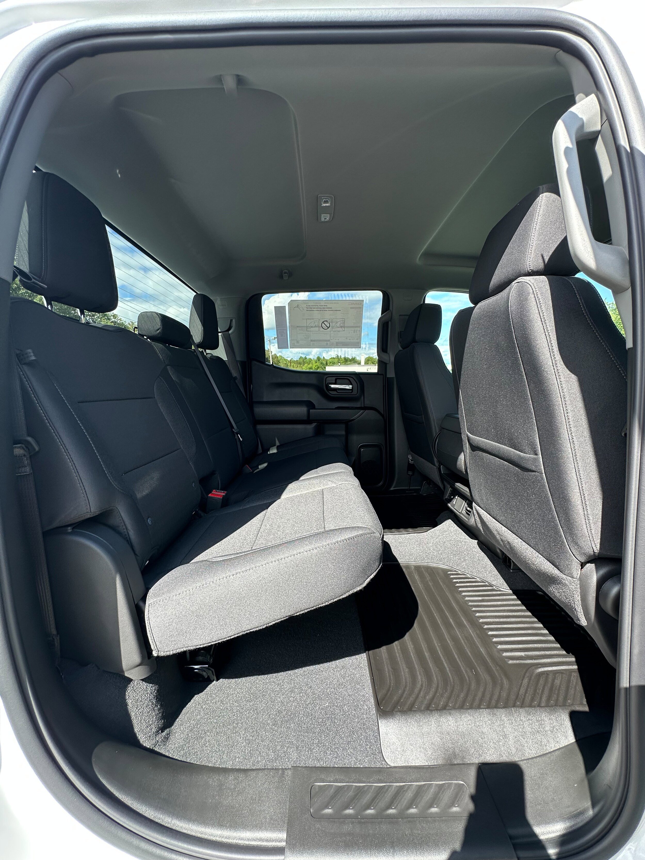 New 2026 GMC Sierra 1500 Pro w/ Graphite Edition AWD/4WD image 23