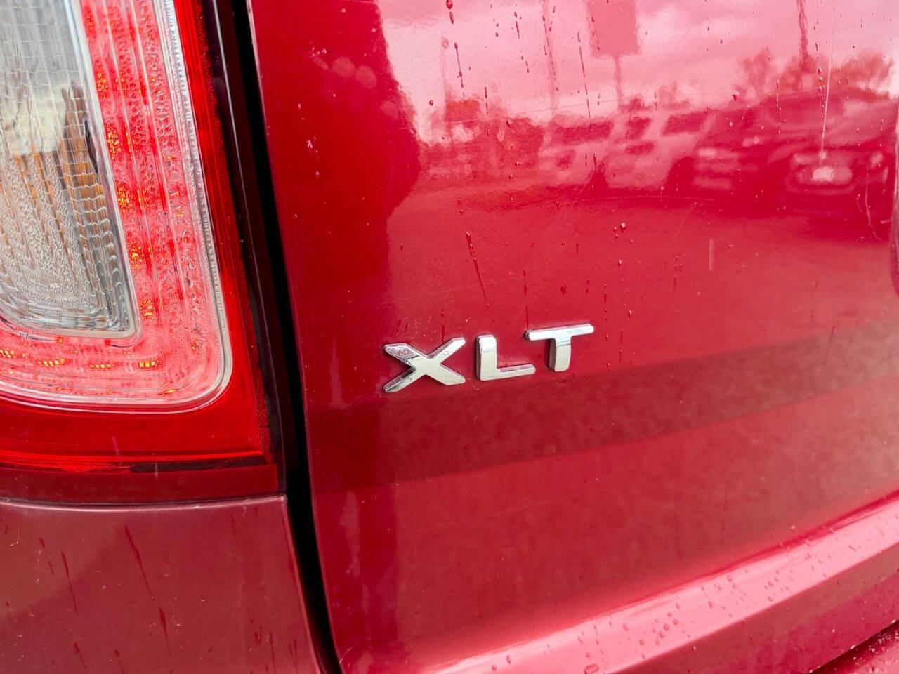 Used 2013 Ford Explorer XLT AWD/4WD image 15