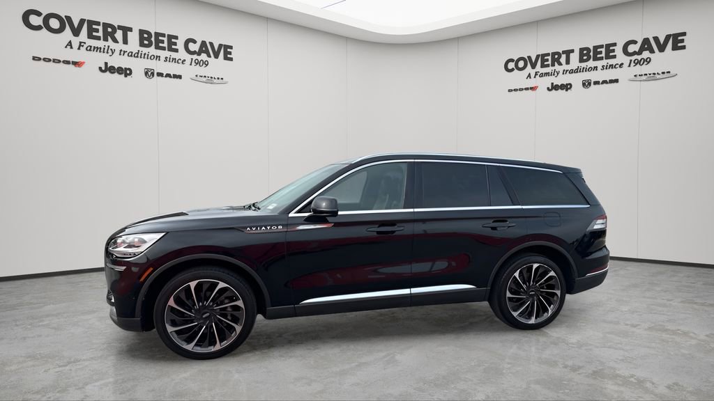 Used 2020 Lincoln Aviator Reserve w/ Equipment Group 202A image 4