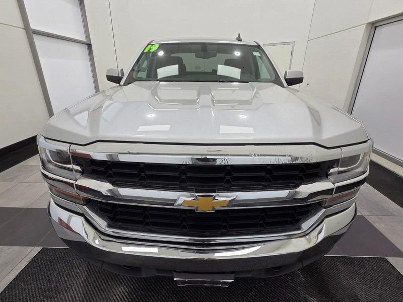 Used 2019 Chevrolet Silverado 1500 LT AWD/4WD image 7