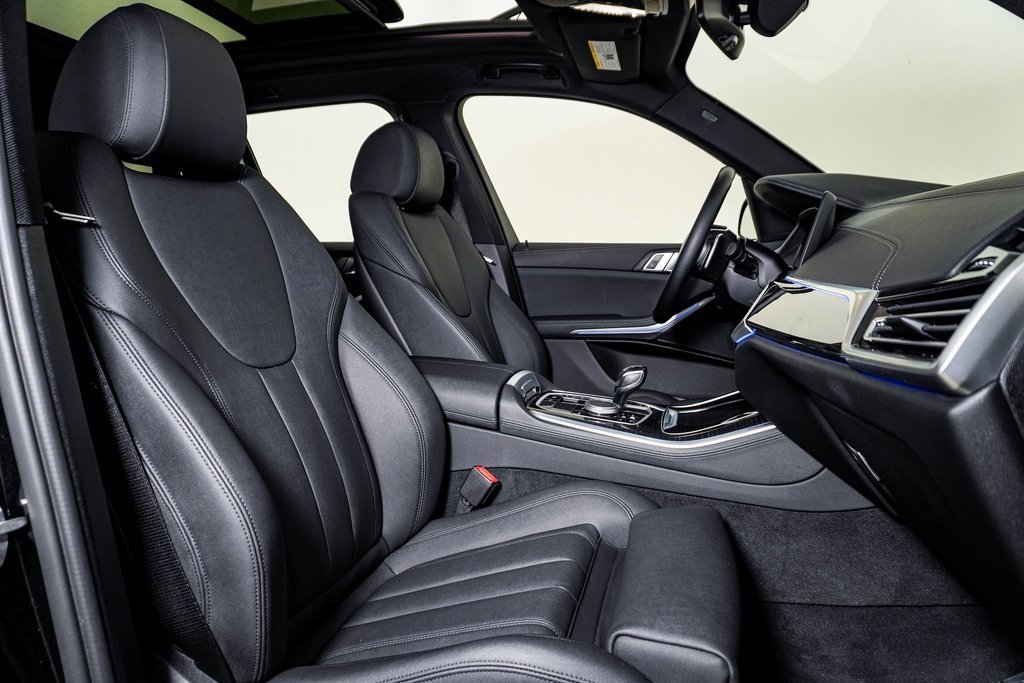 Used 2021 BMW X5 xDrive40i w/ Convenience Package image 15