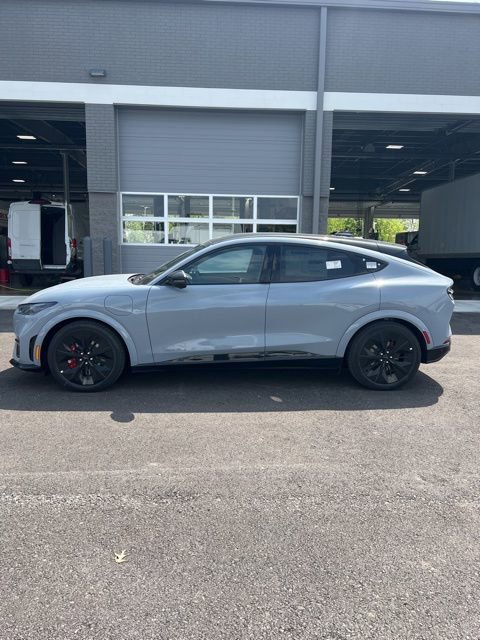 New 2025 Ford Mustang Mach-E GT image 5