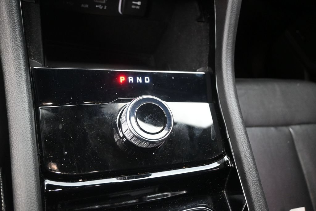 Used 2022 Jeep Grand Cherokee L Limited w/ Black Appearance Package RWD image 14
