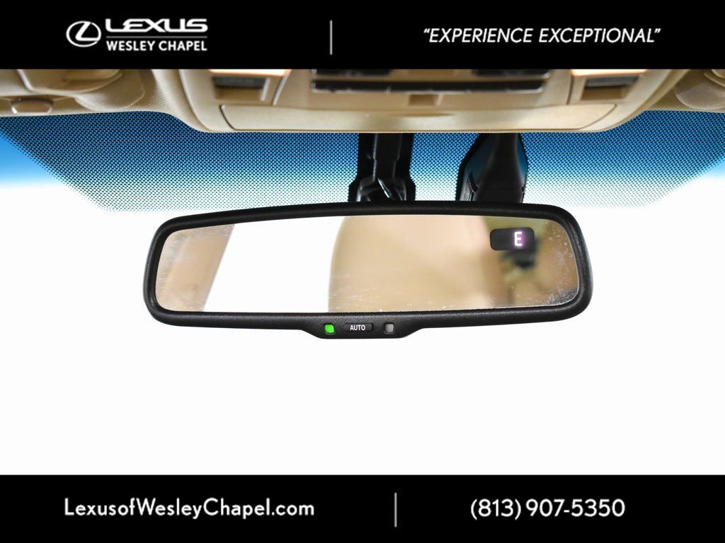 Used 2013 Toyota Camry XLE w/ Convenience Pkg image 31