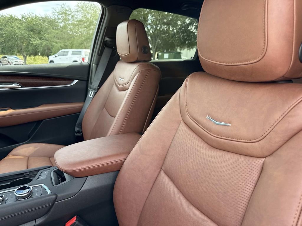 New 2025 Cadillac XT5 Premium Luxury w/ Technology Package image 21