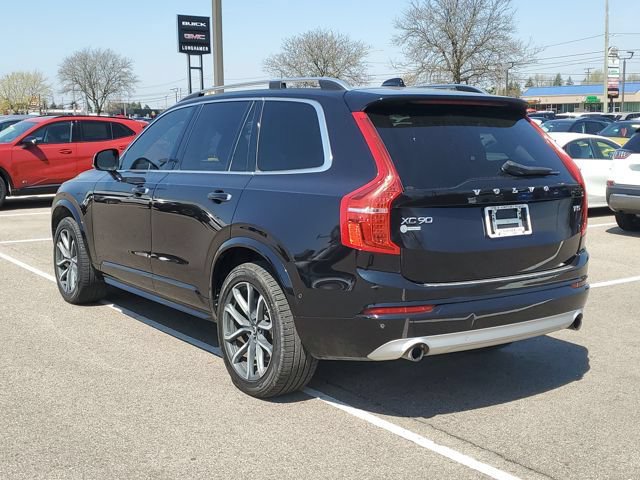 Used 2018 Volvo XC90 T5 Momentum w/ Convenience Package FWD image 4