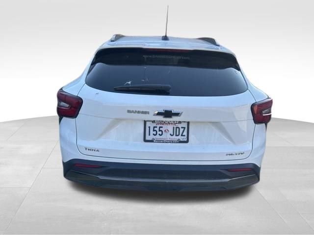 Used 2025 Chevrolet Trax ACTIV w/ Driver Confidence Package image 8