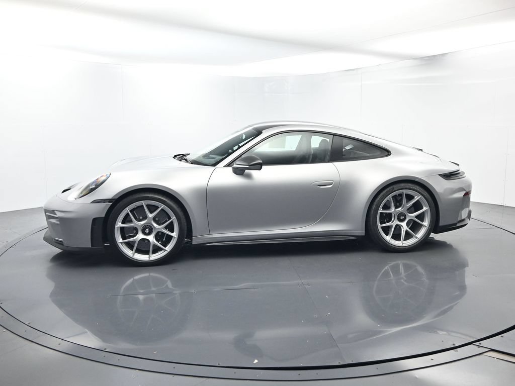 Certified 2026 Porsche 911 GT3 RWD image 2