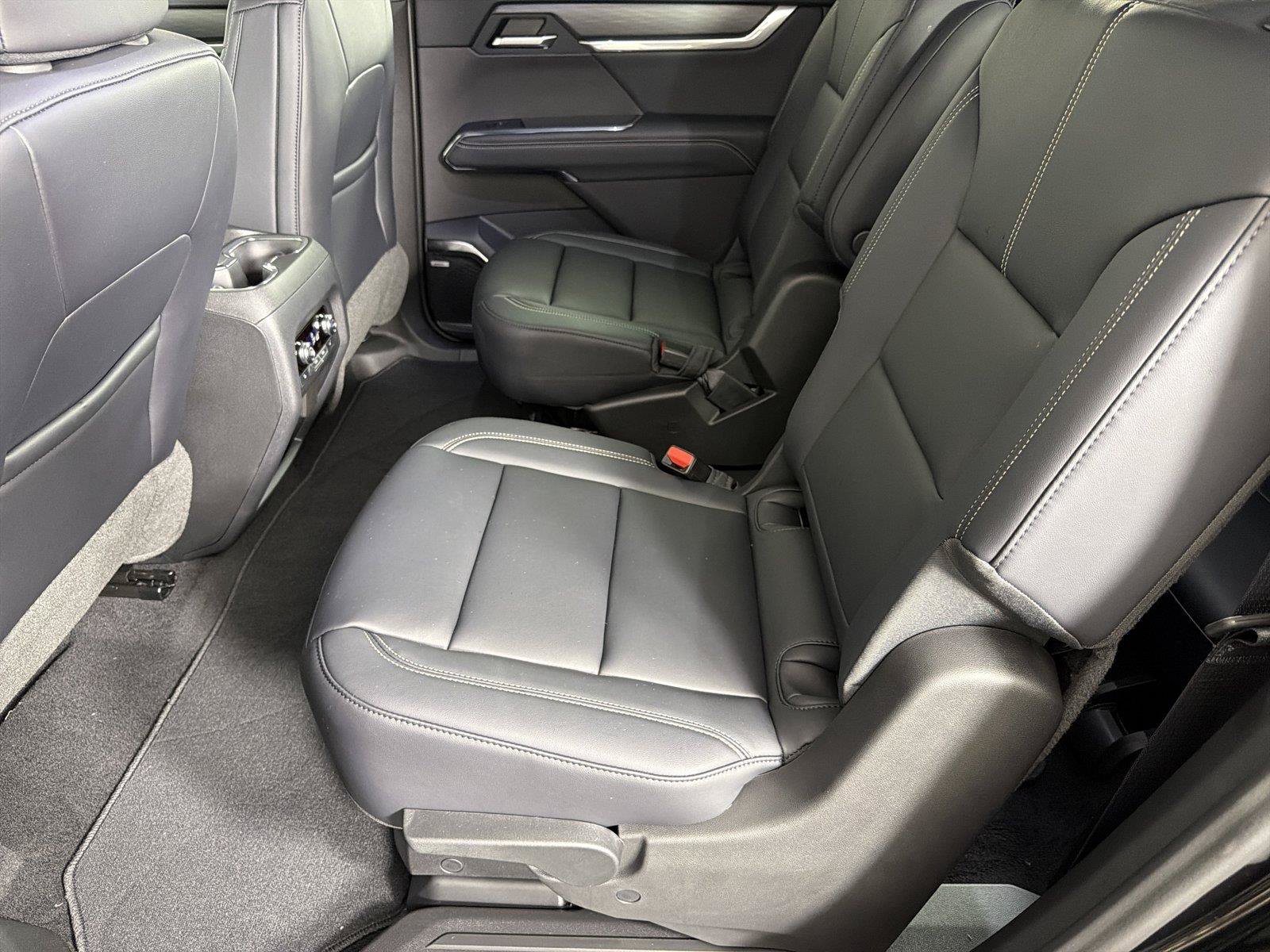 New 2027 GMC Acadia Elevation w/ Black Edition FWD image 20