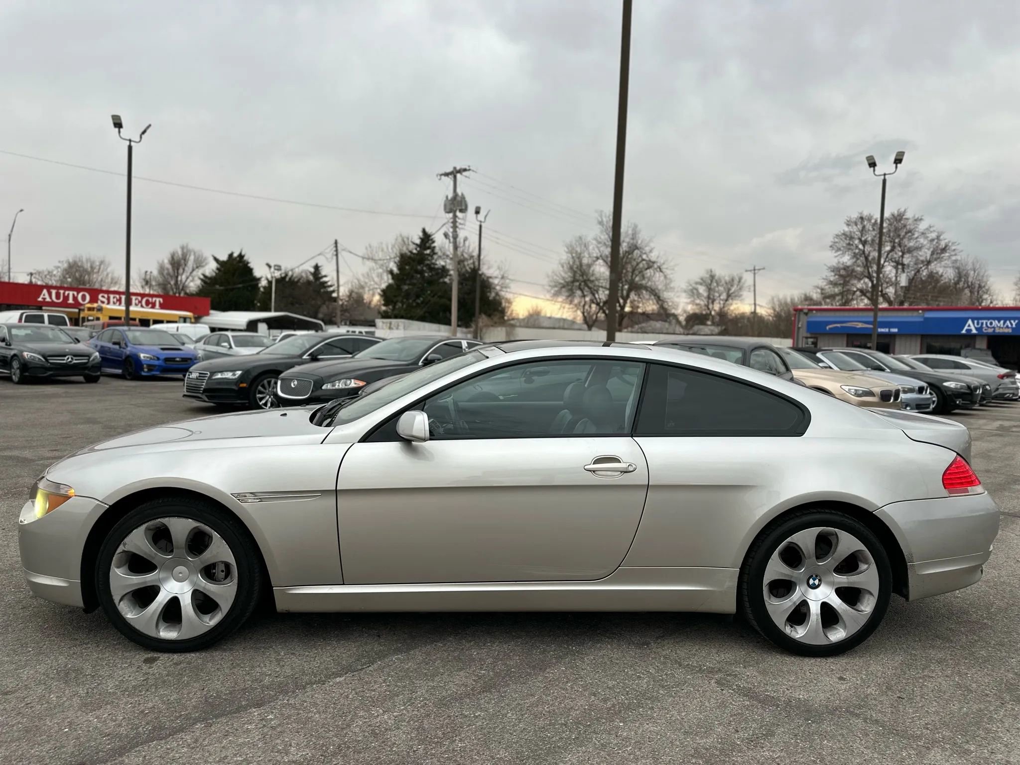 Used 2006 BMW 650i Coupe image 9