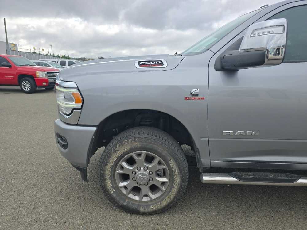 Used 2024 RAM 2500 Laramie w/ Safety Group AWD/4WD image 20