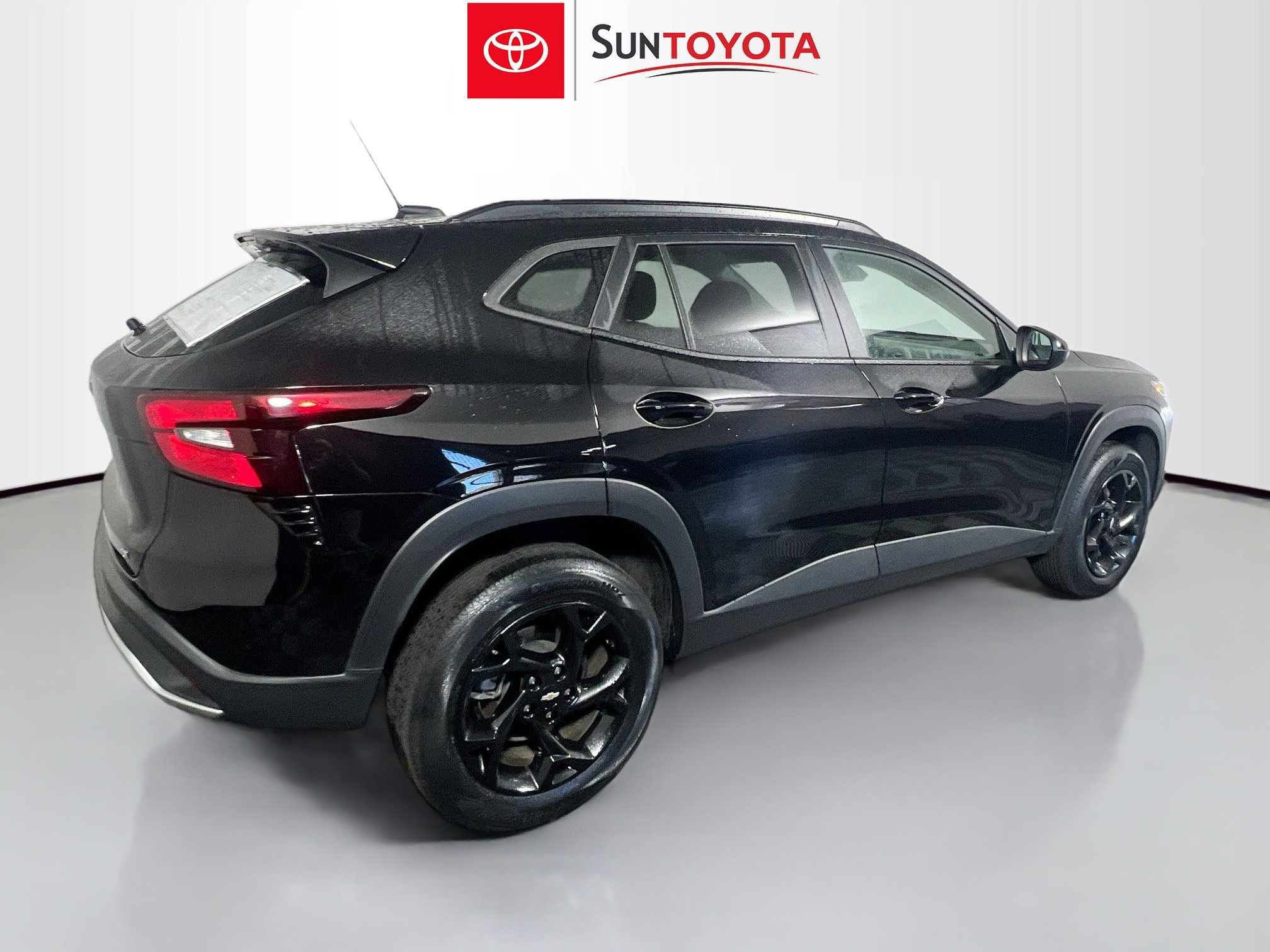 Used 2025 Chevrolet Trax LT image 4