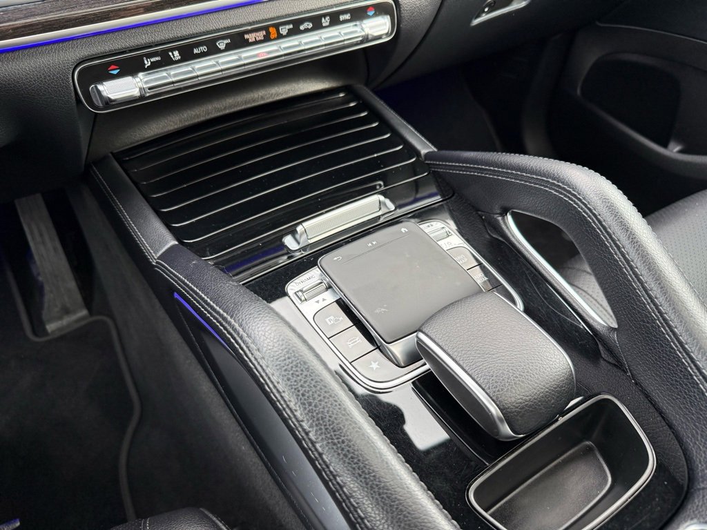 Used 2020 Mercedes-Benz GLE 350 4MATIC image 24