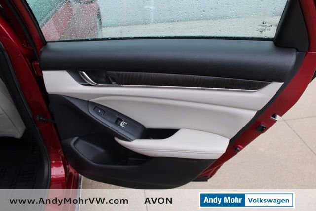 Used 2020 Honda Accord Touring image 24