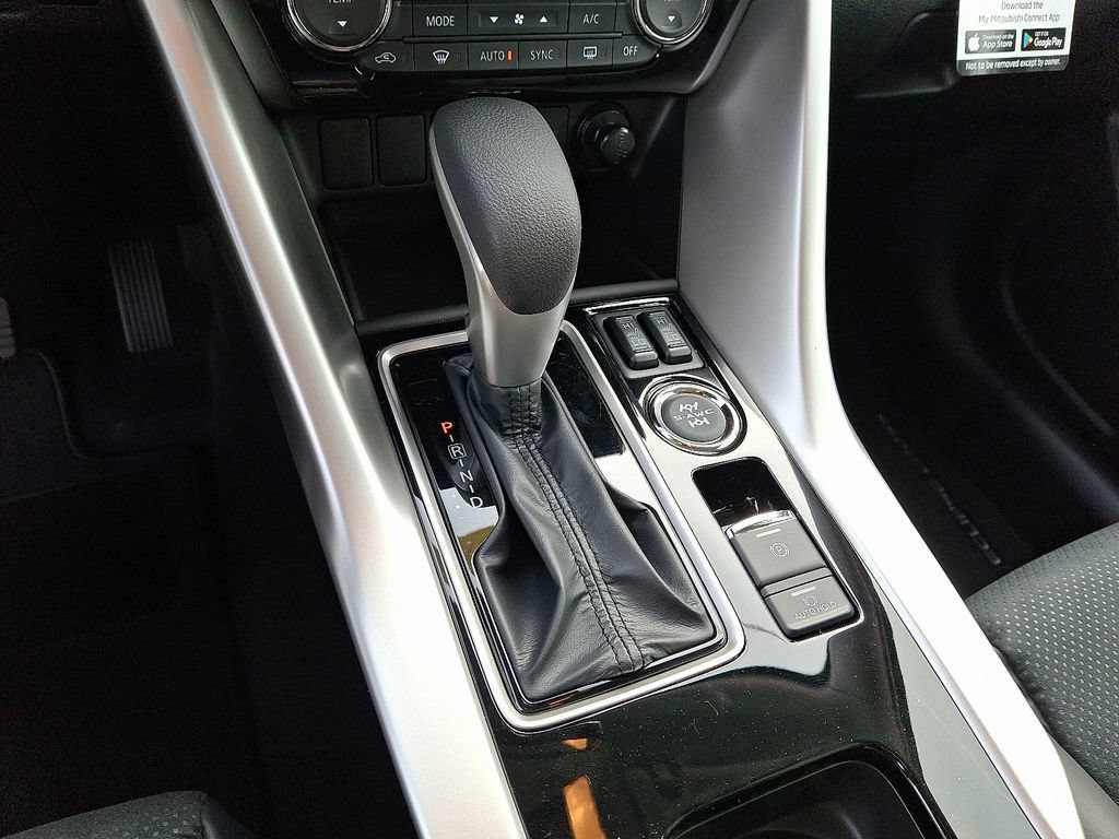New 2026 Mitsubishi Eclipse Cross SE AWD/4WD image 7