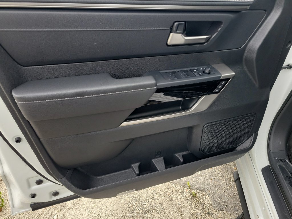 New 2026 Toyota Tundra Limited AWD/4WD image 19