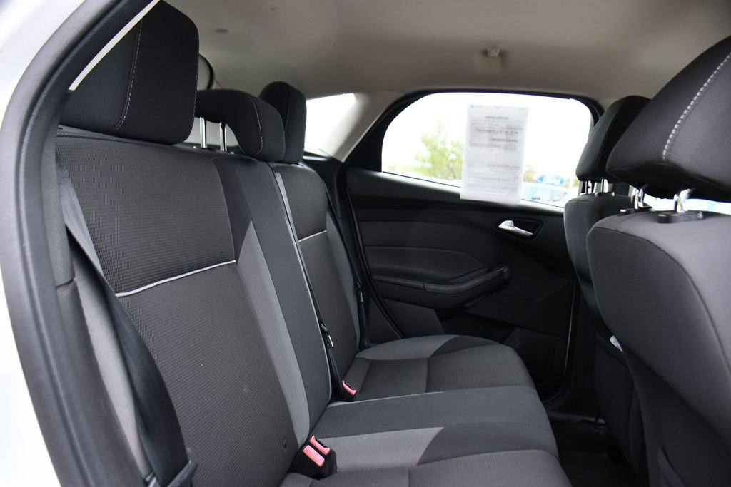 Used 2013 Ford Focus SE FWD image 18