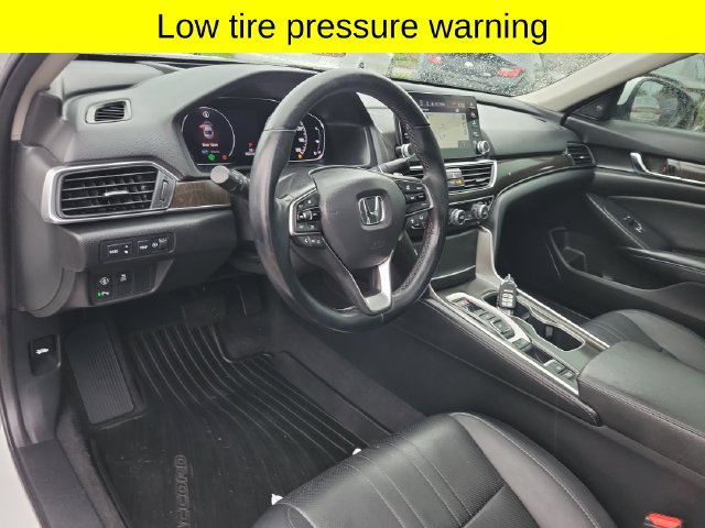 Used 2020 Honda Accord Touring image 26