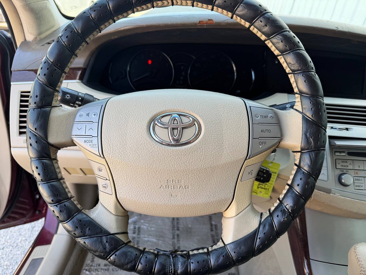 Used 2008 Toyota Avalon XLS FWD image 27
