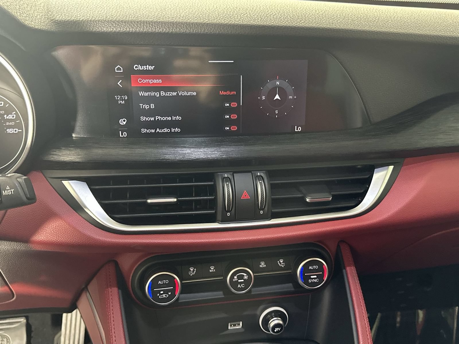 Used 2020 Alfa Romeo Stelvio Sport w/ Quick Order Package 22K Sport RWD image 21
